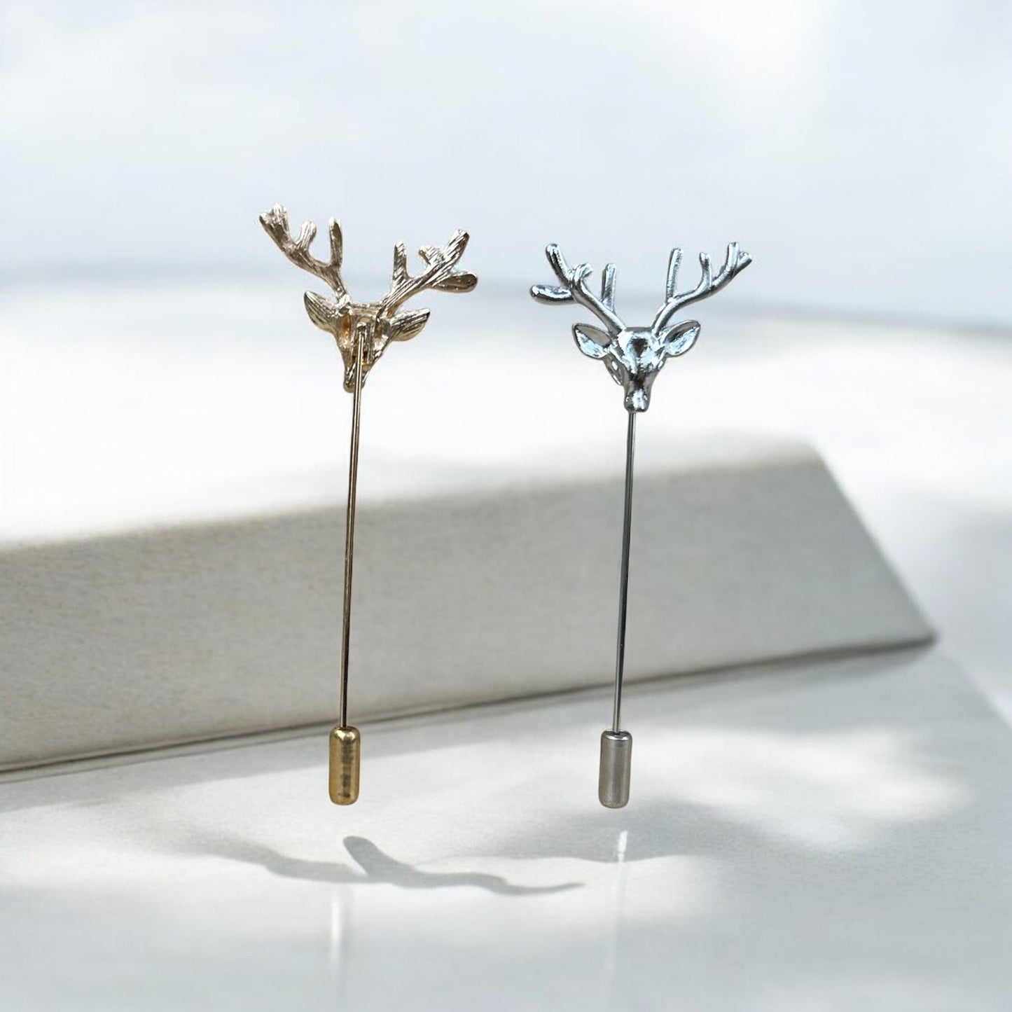 suit plug Brooche