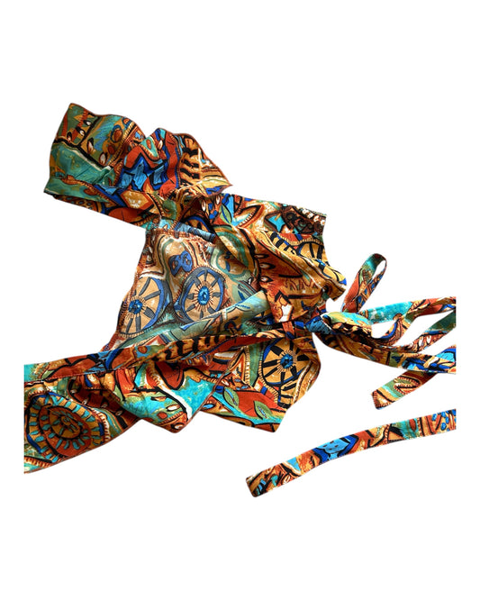 Fashionable
Hollow-Out Crop Top
